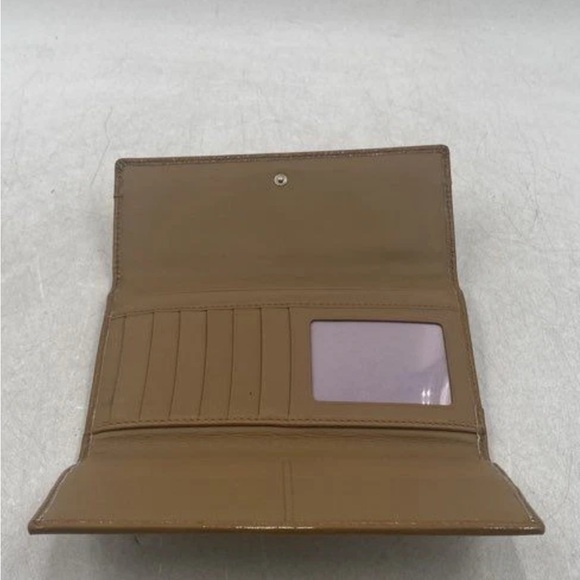 Coach Tan and Cream Women's Wallet - Picture 4 of 6